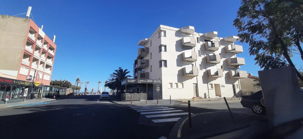Residence De La Plage Appart A 2 Pas De La Plage Et Du Marche Сен-Сиприен Экстерьер фото